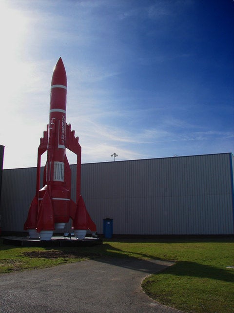 <p>Thunderbird 3 at Humberside Airport</p>
