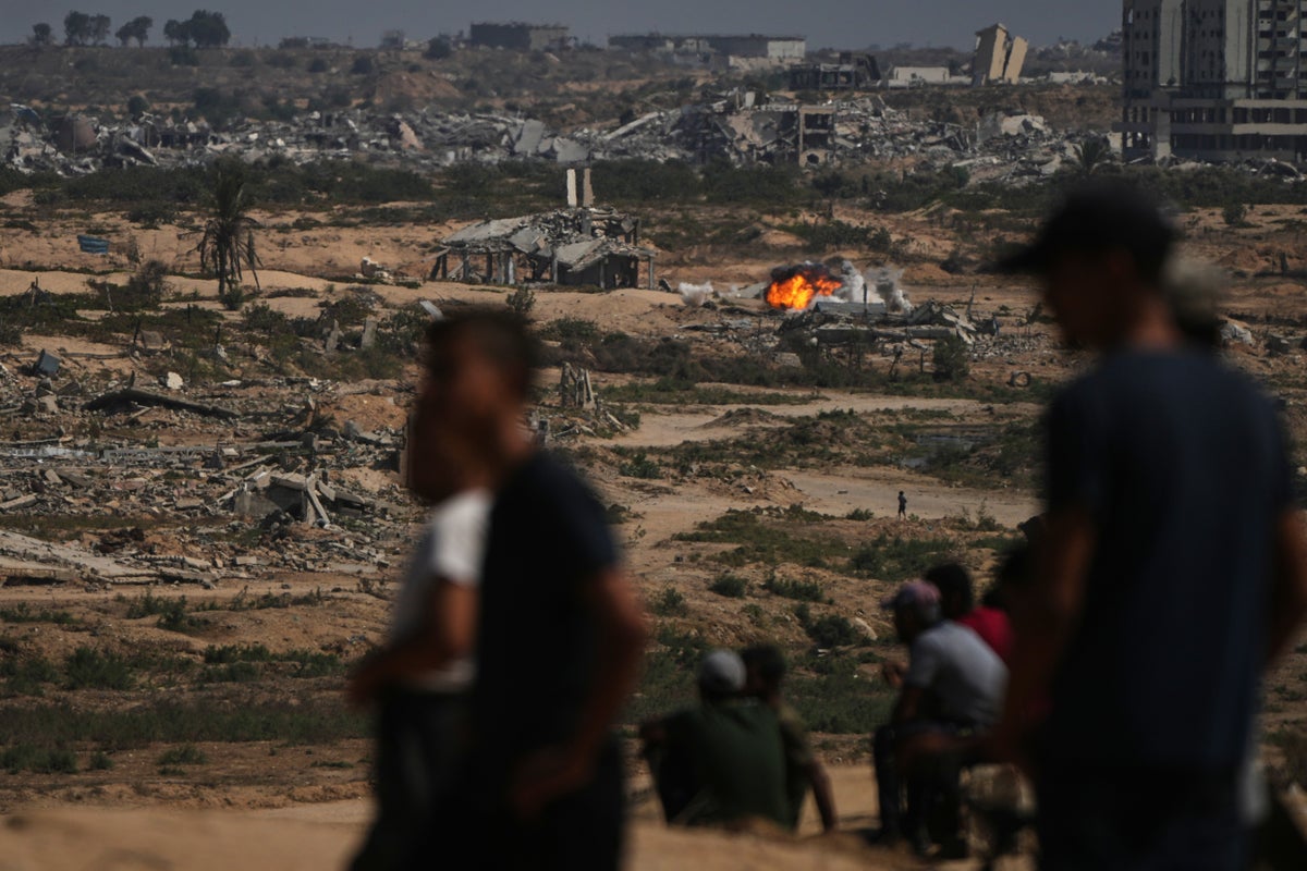Israeli Bombing Subsides in Gaza Amid U.S.-Backed Ceasefire Efforts