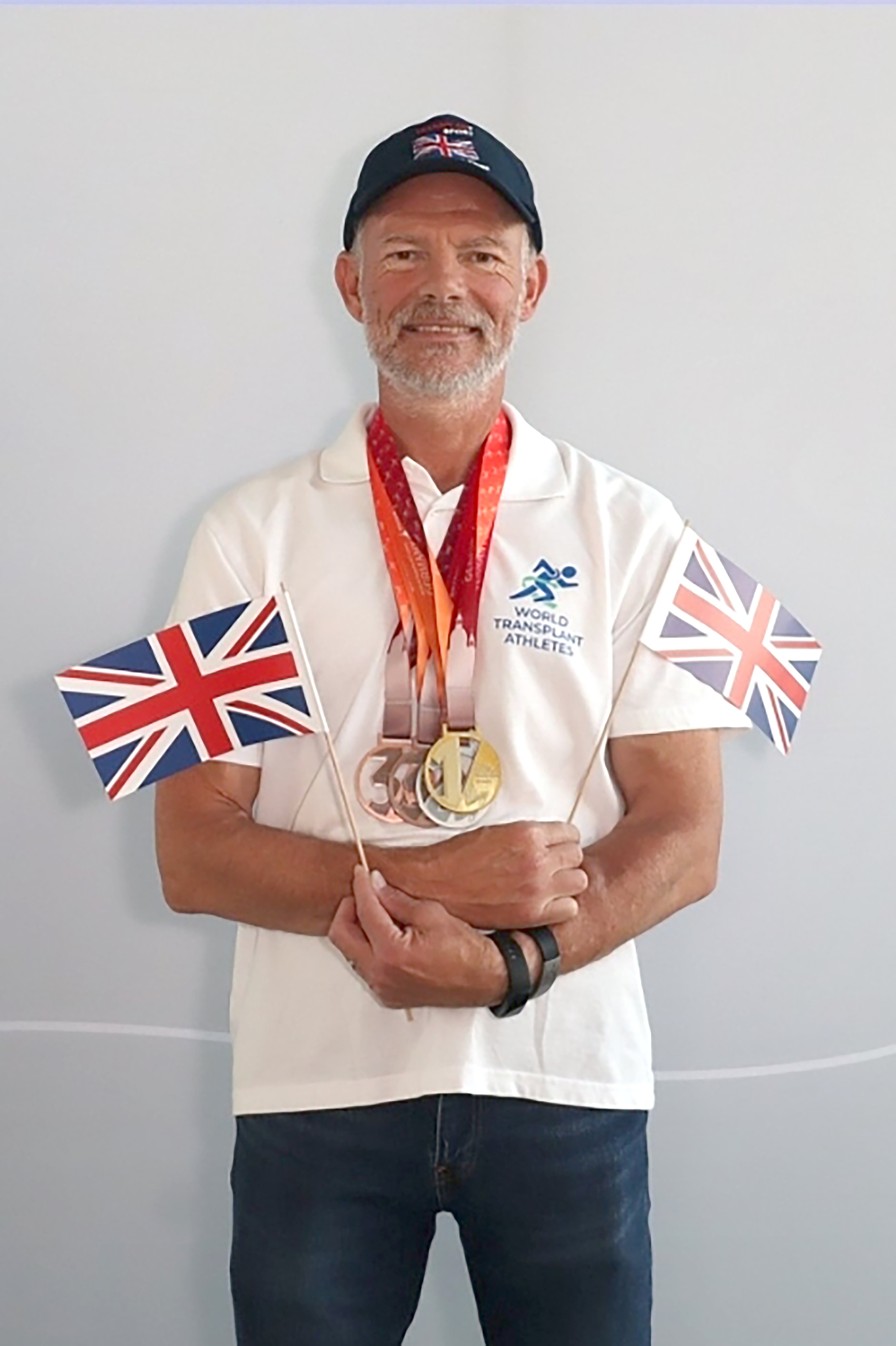 Simon Elmore received a kidney transplant in 2015