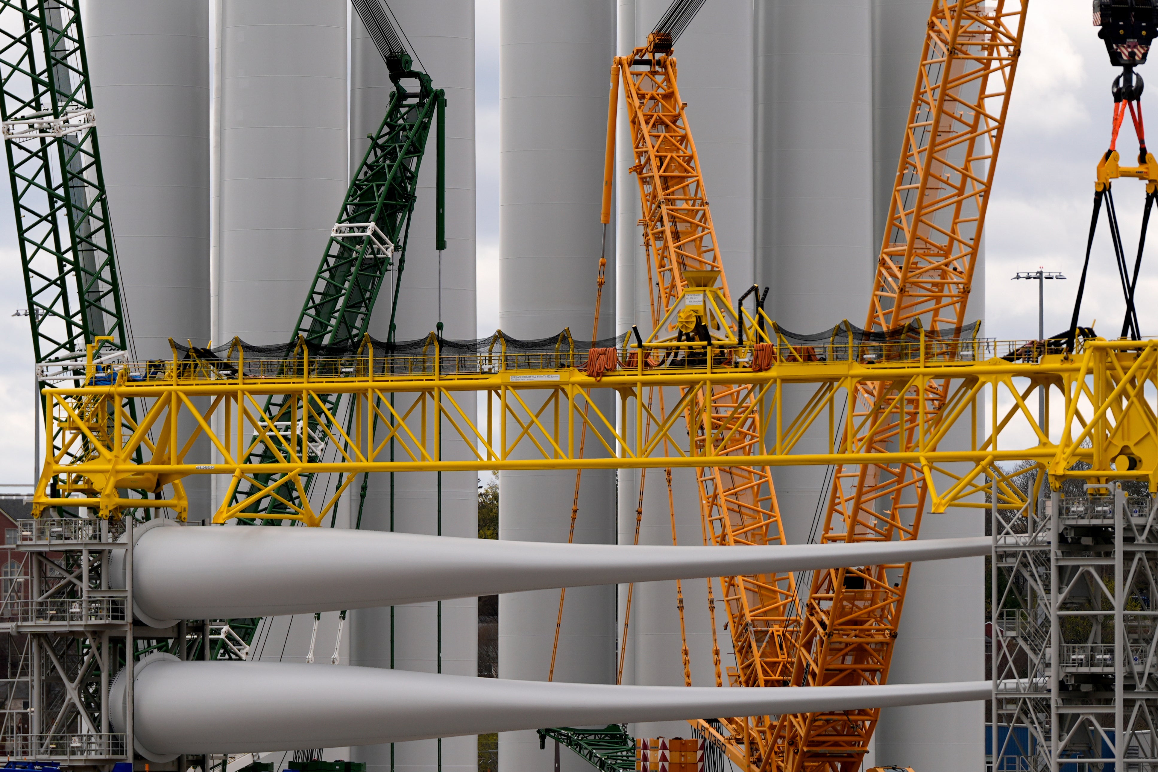 Climate Renewable Energy Report