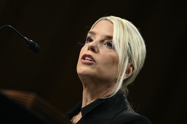 <p>La fiscal general Pam Bondi compareció por primera vez ante el Senado el 7 de octubre, tras las órdenes de Trump de procesar a sus enemigos y el despliegue de la Guardia Nacional en ciudades estadounidenses</p>