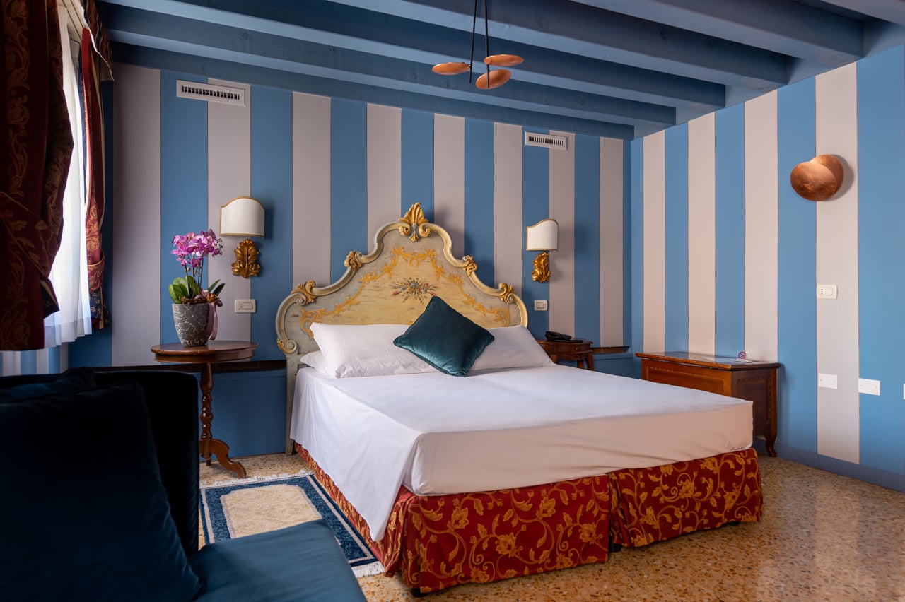 For a great location, check into Hotel Tiziano