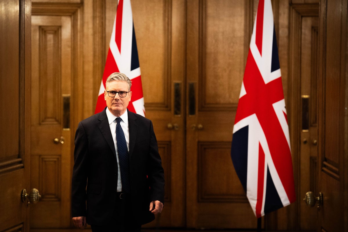 Keir Starmer ‘set to blame Nigel Farage’ for budget tax rises