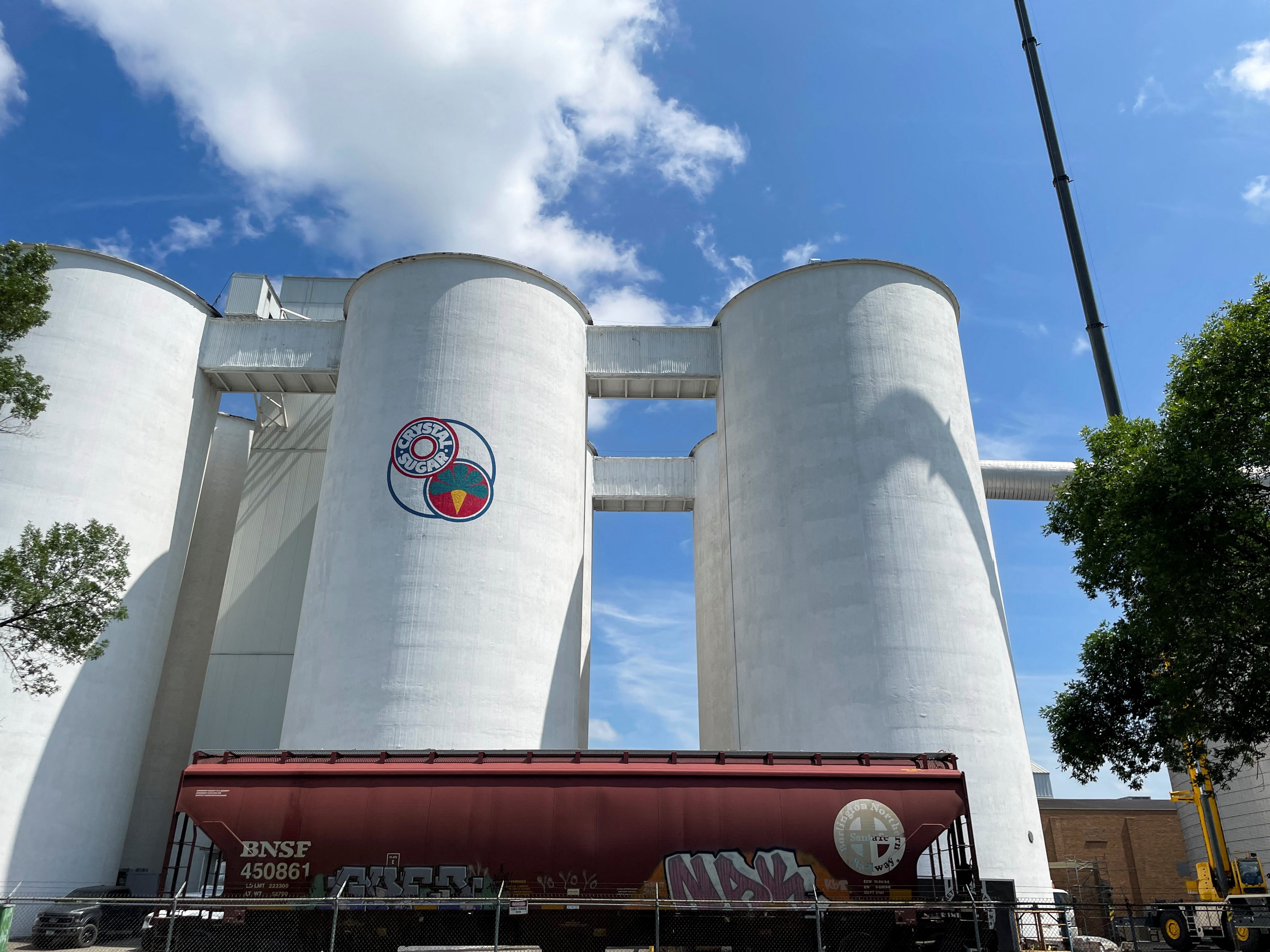 American Crystal Sugar sugar beet processing plant stands in Moorhead, Minnesota