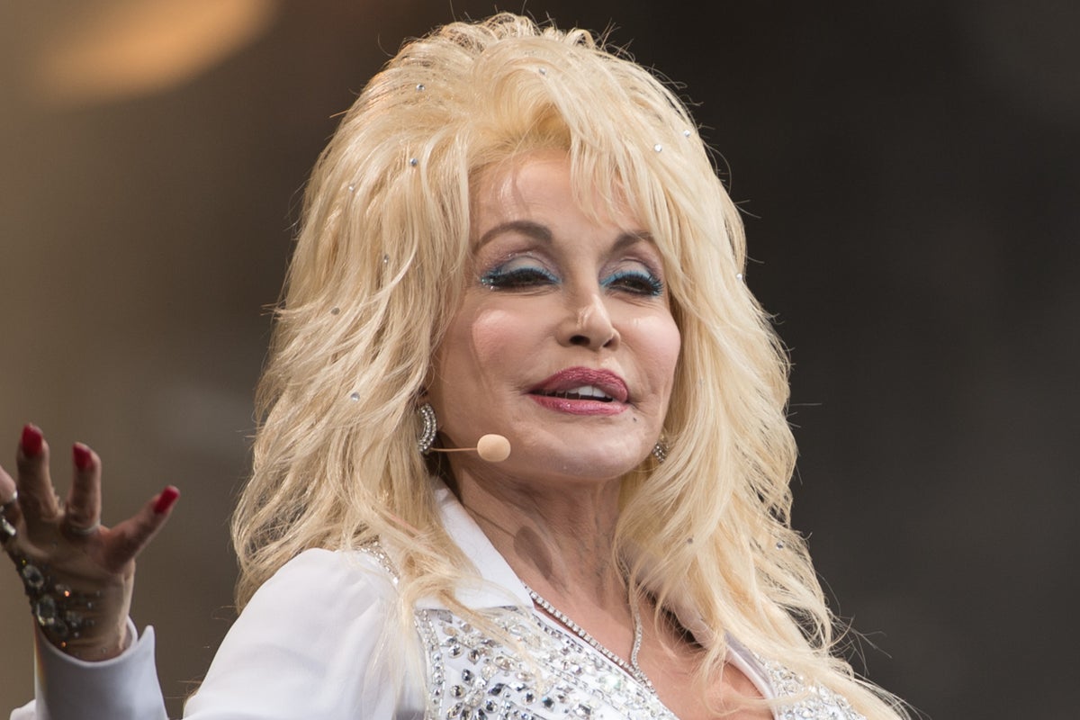Dolly Parton death: Beloved Queen of Country who sang ‘Jolene’ and ‘9 to 5’, dies aged 80 Dolly Parton death: Beloved Queen of Country who sang ‘Jolene’ and ‘9 to 5’, dies aged 80