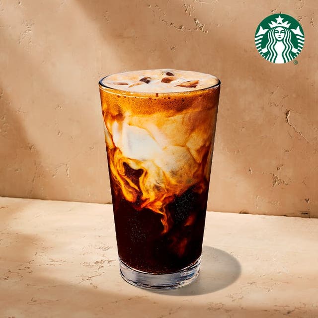 <p>New Apple Crisp Iced Shaken Espresso launching October 9</p>