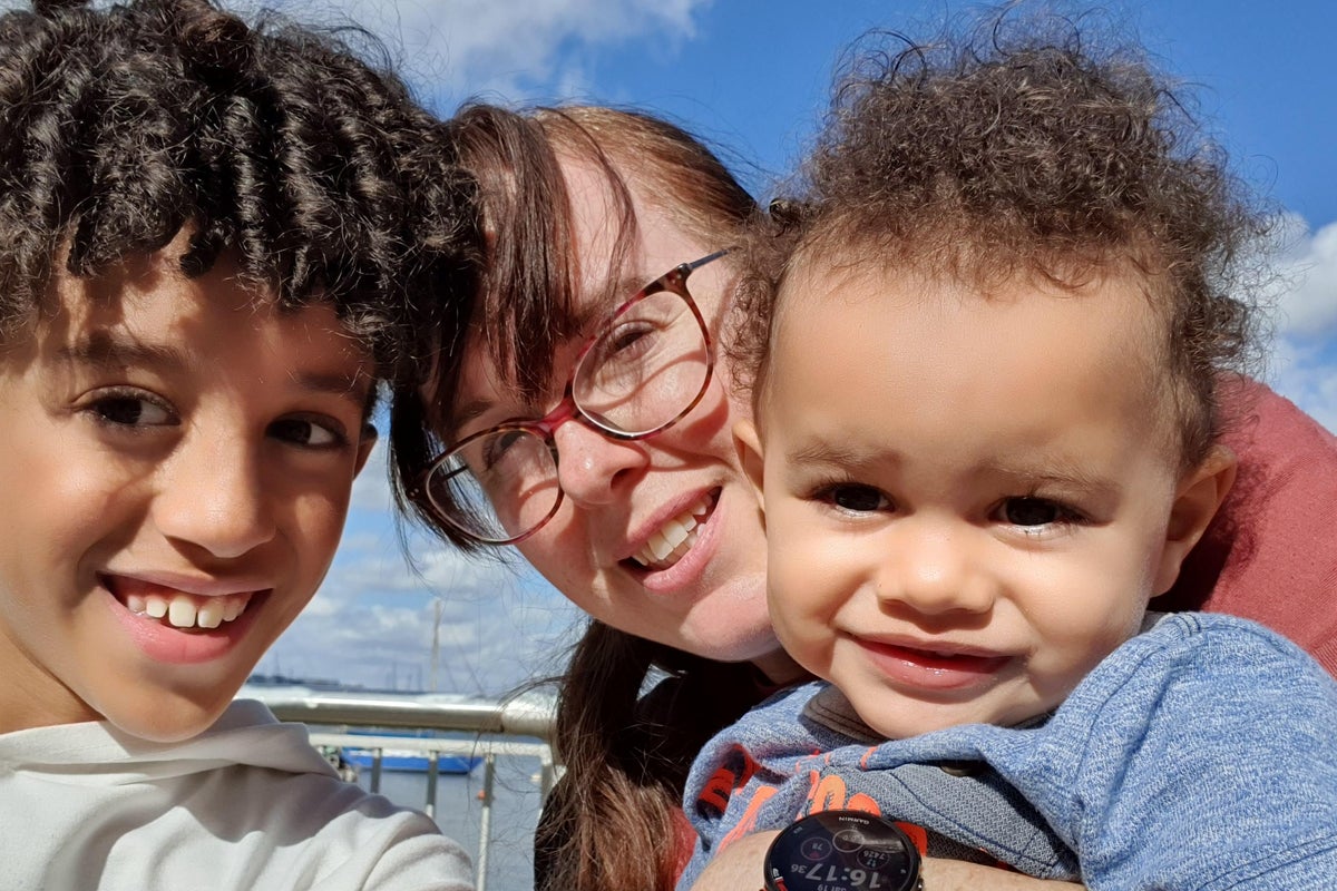 Mother sees ‘lovely little faces of my sons’ after life-changing transplant Mother sees ‘lovely little faces of my sons’ after life-changing transplant