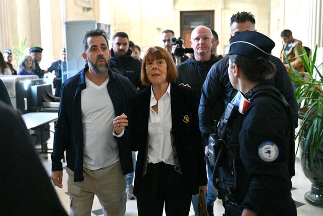 <p>Gisele Pelicot asiste a la audiencia de apelación este martes</p>