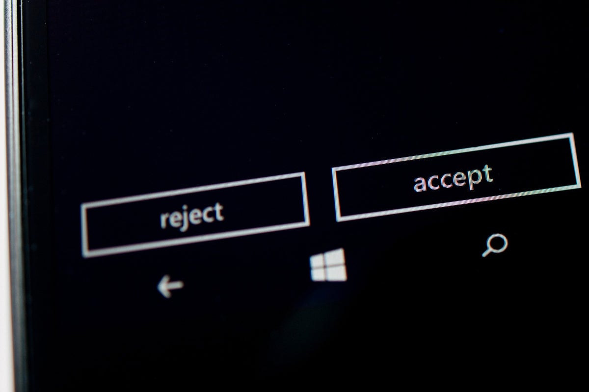 Microsoft issues urgent warning to Windows 10 users as support ends