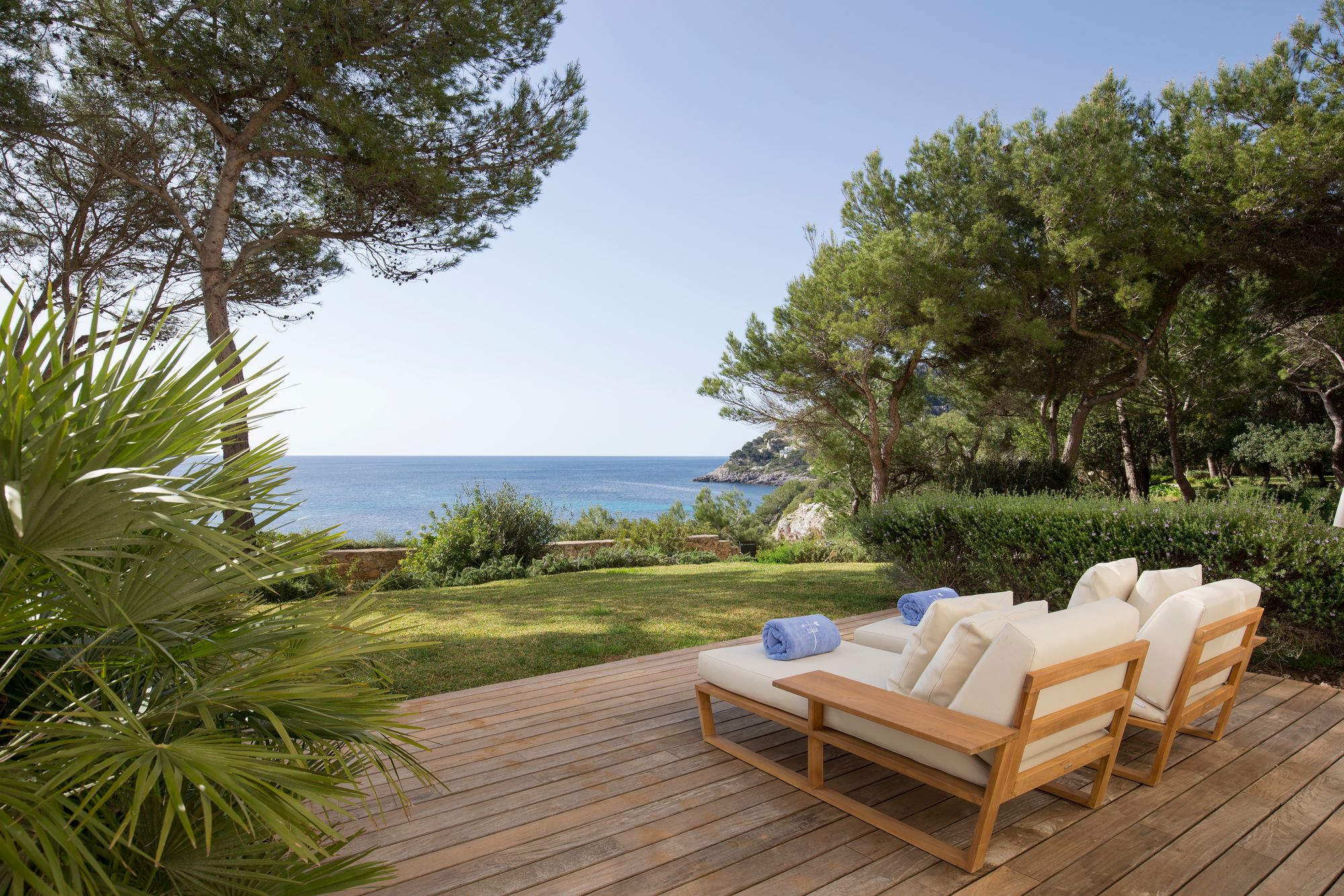 Work up a sweat in Can Simoneta’s glass box gymnasium