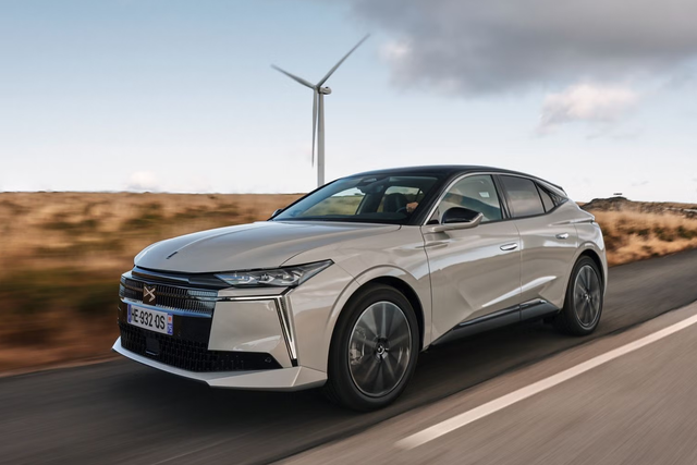 <p>The DS No.4 is a heavily upgraded version of the DS 4 set to rival premium brands like BMW and Mercedes</p>