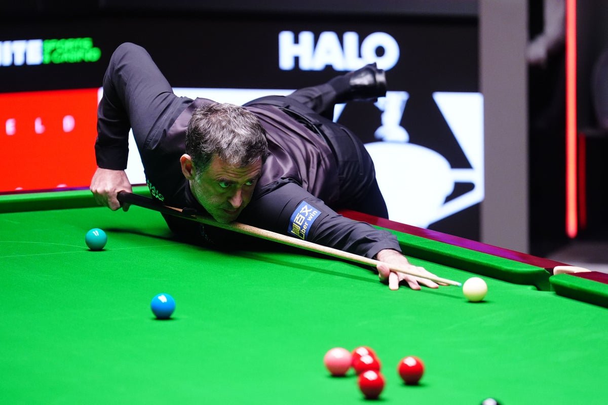UK Championship snooker live: Ronnie O&rsquo;Sullivan begins pursuit of ninth title