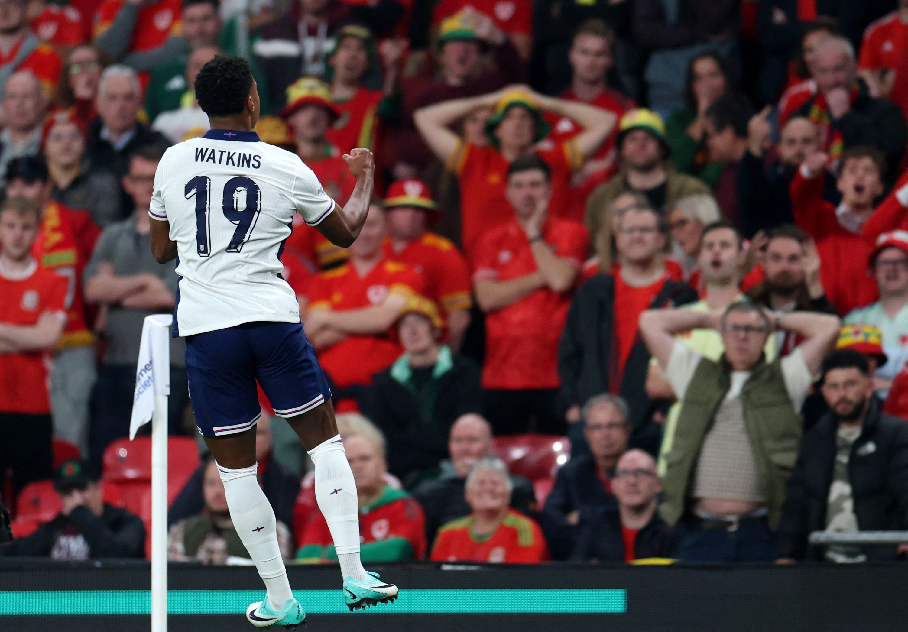 Ollie Watkins juga mencetak gol sejak awal untuk Inggris