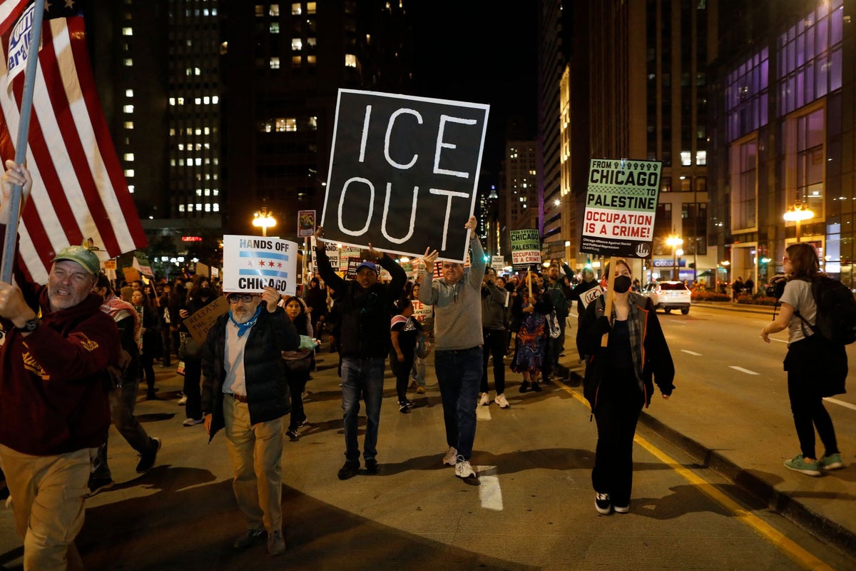 Trump claims people in Chicago are chanting his name and demanding he send in troops to crush ‘crime and rioting’