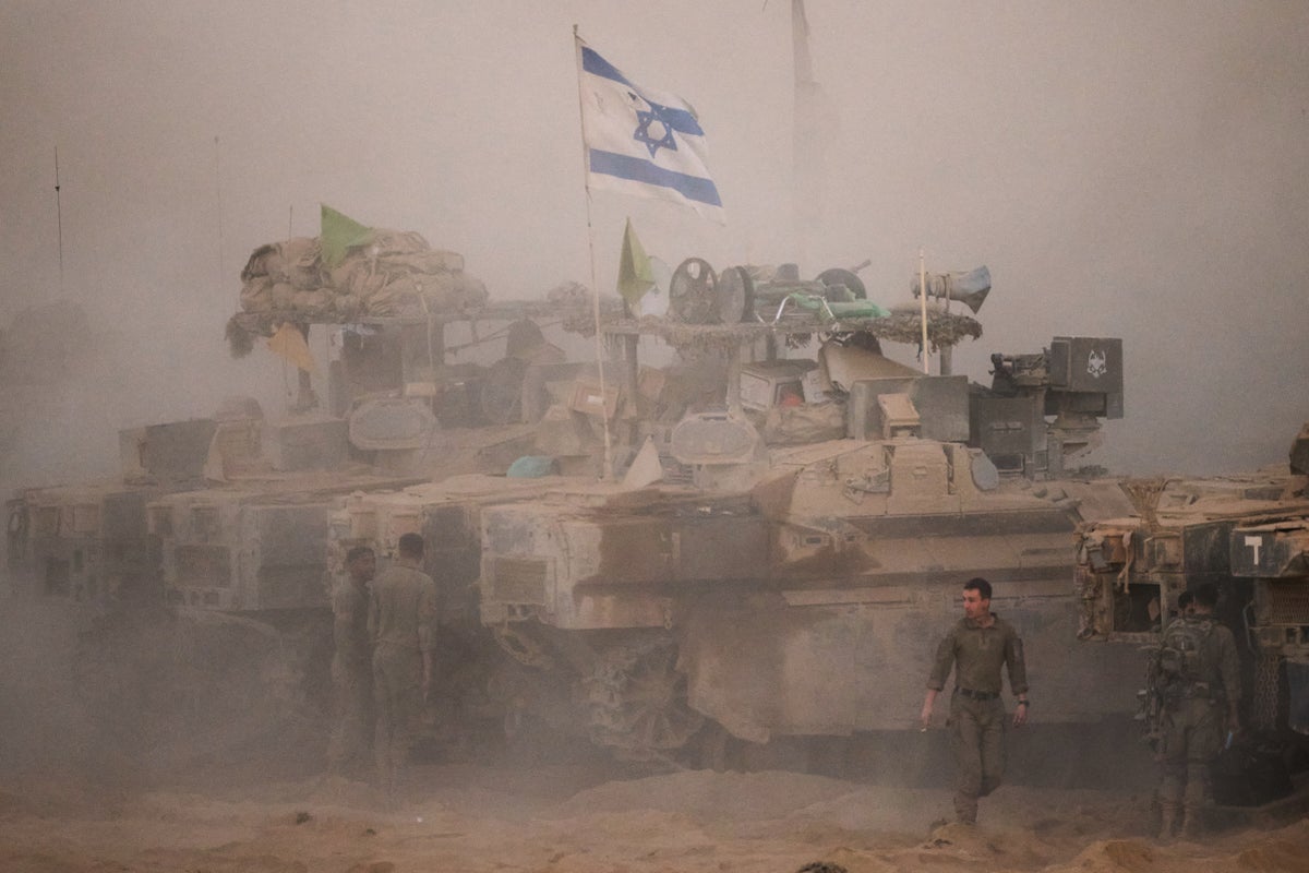 Trump-Gaza latest: Israel opens fire on ‘suspects’ who approached troops in ‘violation of ceasefire agreement’