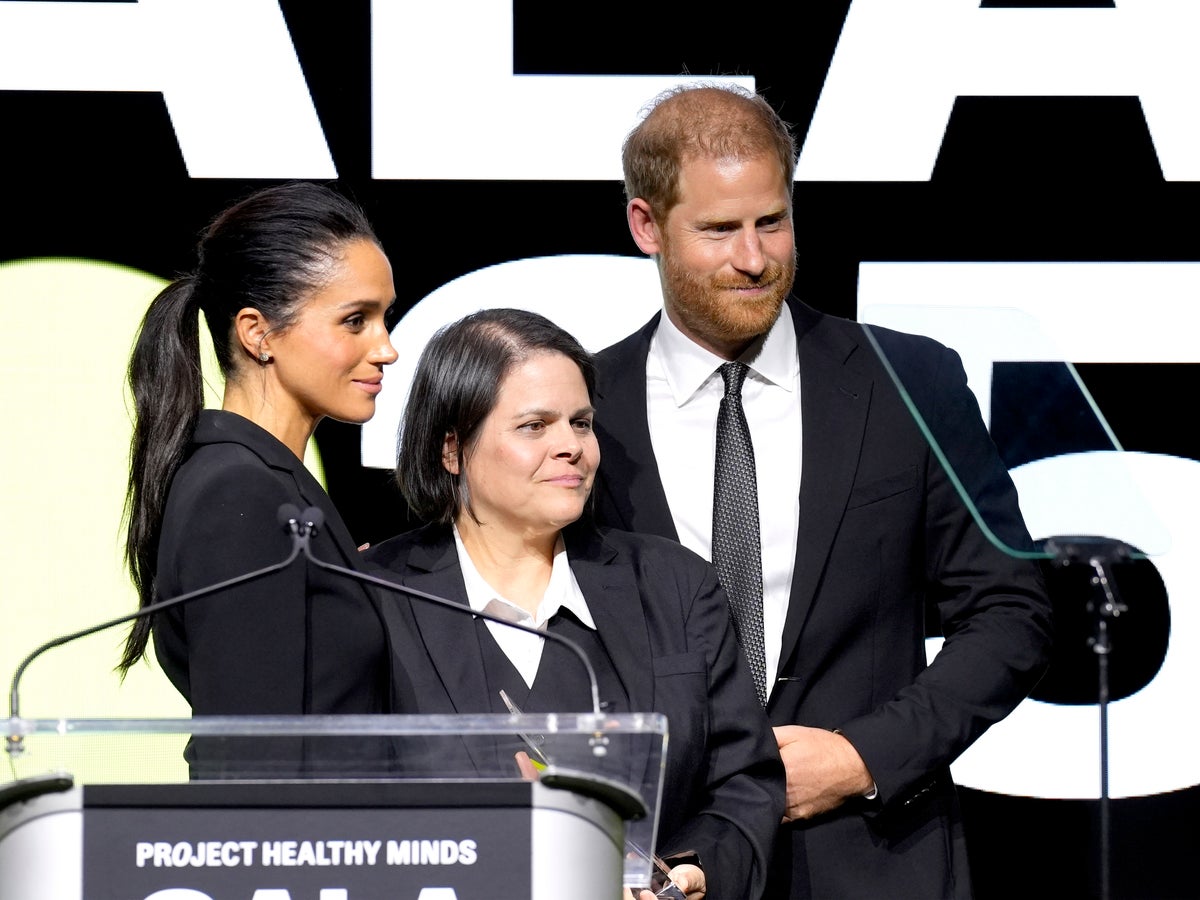 Prince Harry and Meghan Markle call on parents to challenge social media  firms | The Independent