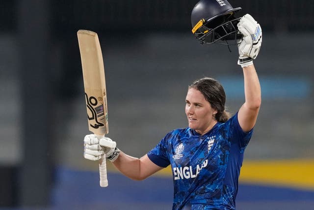 <p>England Nat Sciver-Brunt</p>