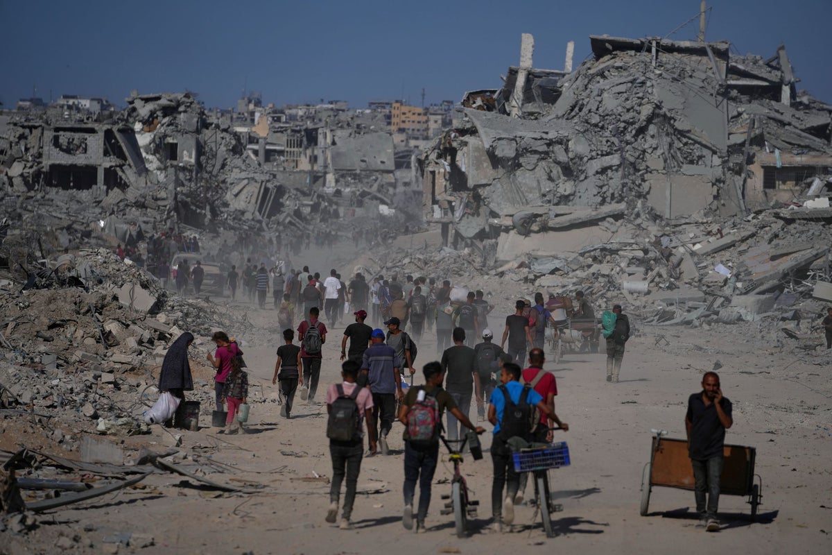 https://static.independent.co.uk/2025/10/11/3/14/Israel-Palestinians-Gaza-kcbla8hk.jpeg?width=1200&height=800&crop=1200:800