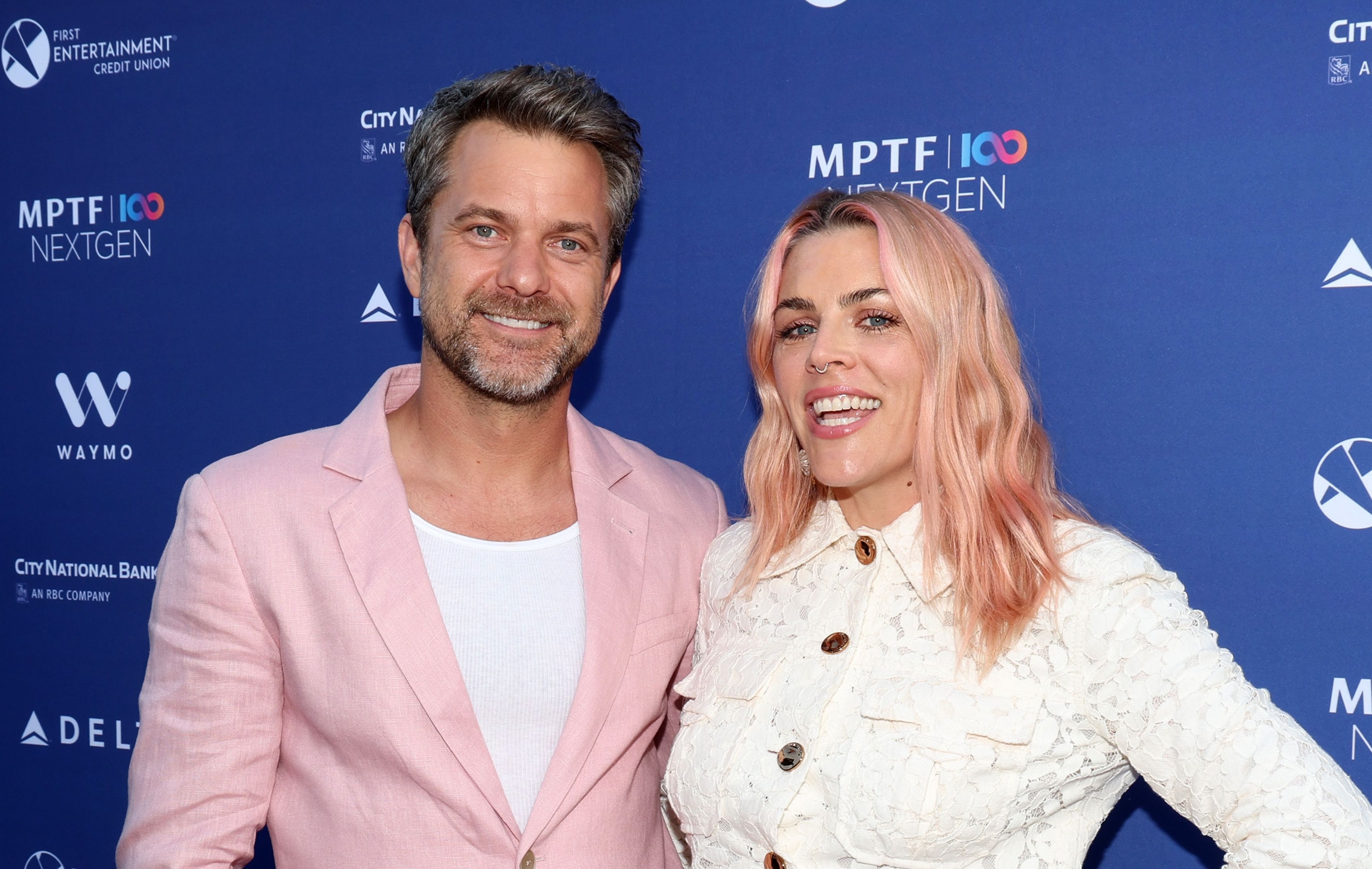 (L-R) Joshua Jackson and Busy Philipps played lovers in 'Dawson's Creek'