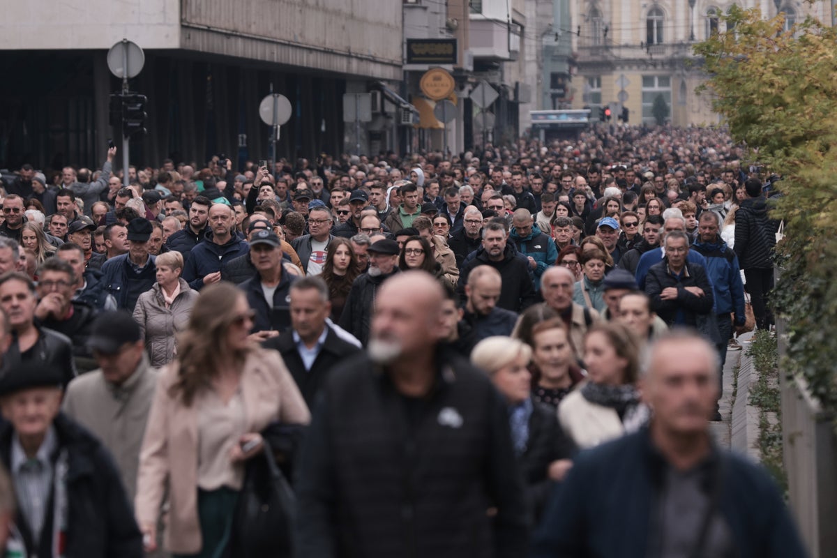 A voice that broke down barriers: Crowds fill Sarajevo to mourn beloved folk singer