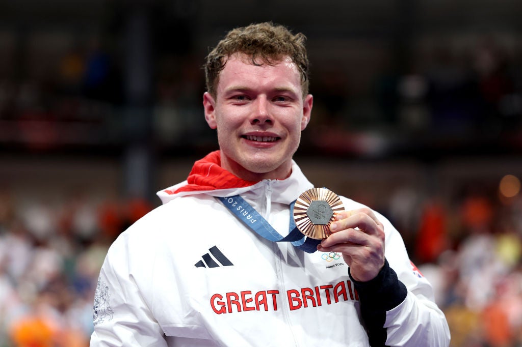 <p>Track sprinter Jack Carlin has announced his retirement after ten years at elite level</p>