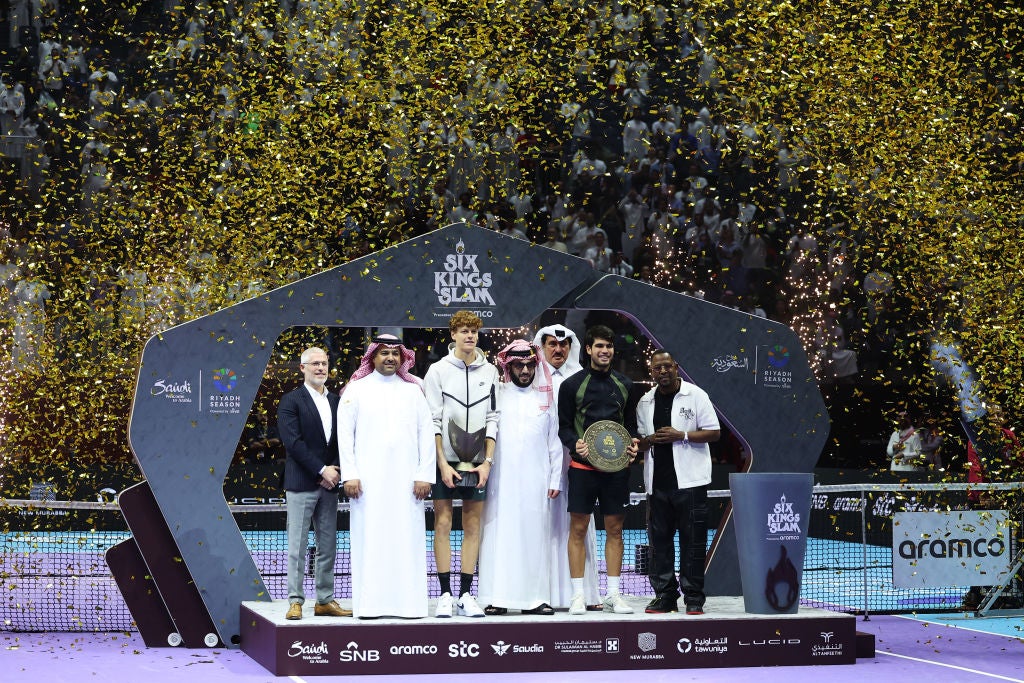 Jannik Sinner defeated Carlos Alcaraz to win the Six Kings Slam last season
