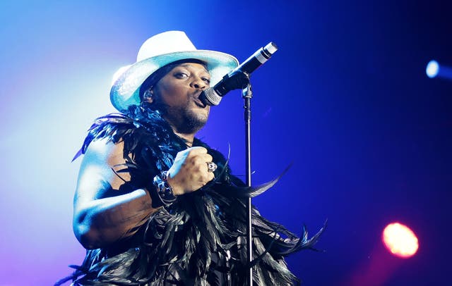<p>D’Angelo performs in 2016</p>