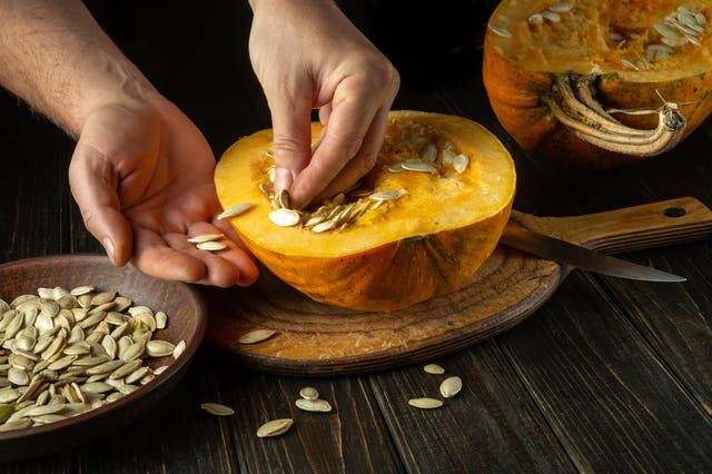 <p>The zinc in pumpkin seeds can help to reduce inflammation and high blood pressure</p>