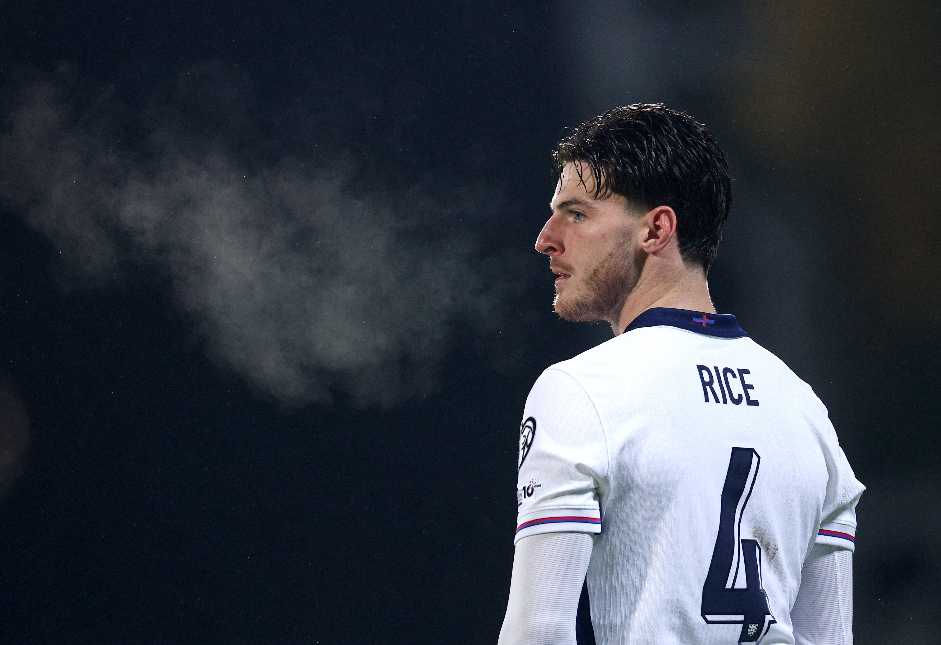 Declan Rice hizo un giro decente contra Letonia