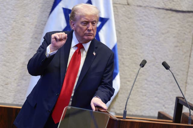 <p>President Donald Trump bragged about his crowd sizes in New York and bashed Chicago over crime statistics while returning from his Middle East victory lap following the historic Israel-Hamas peace deal that he helped broker</p>