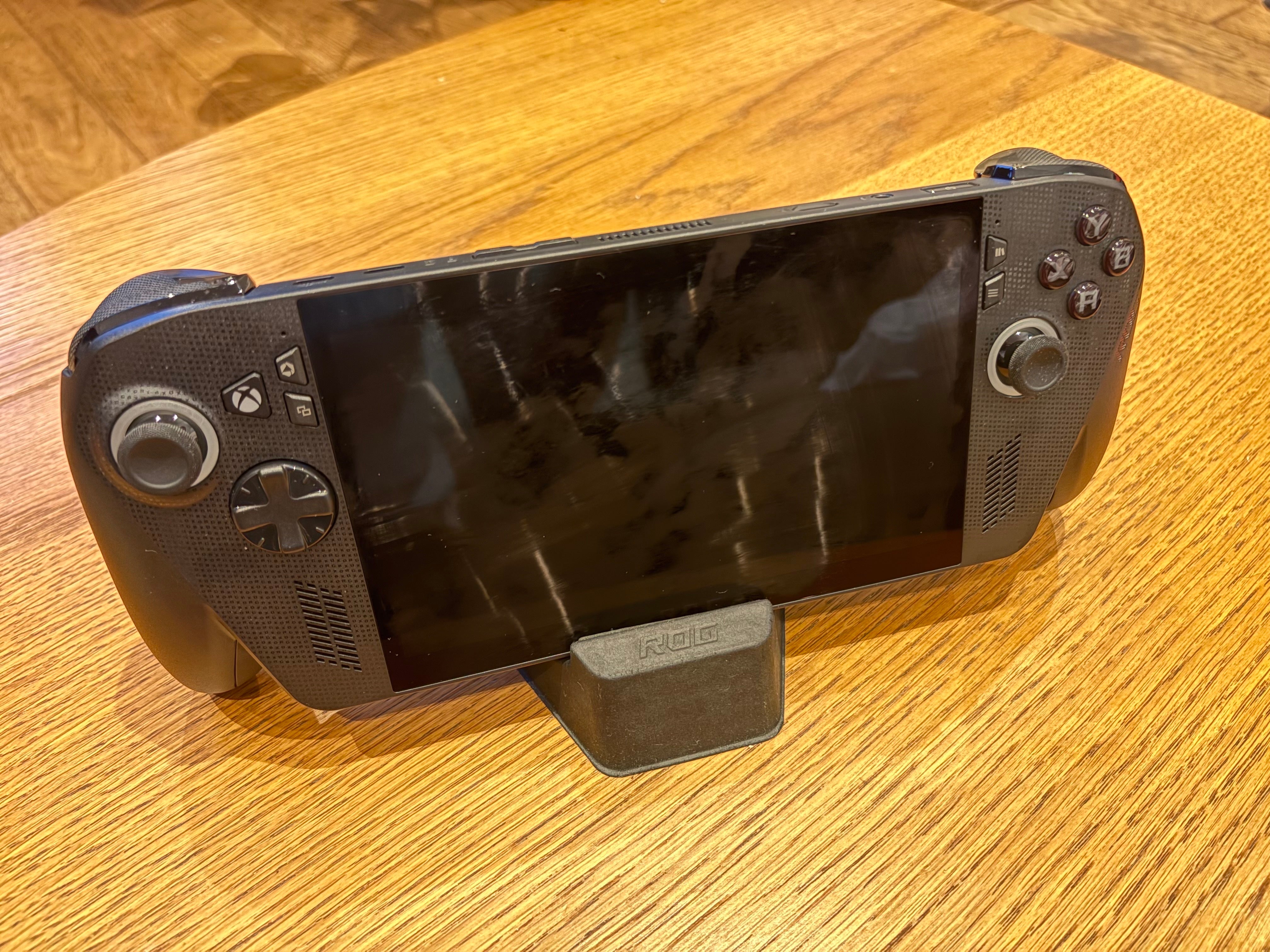 An image of the ROG Xbox Ally X