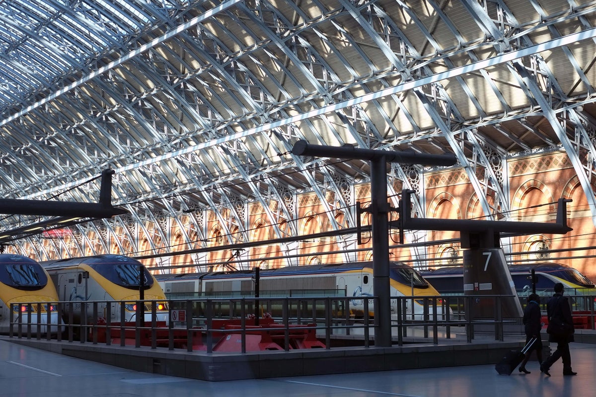 Eurostar to operate double-decker trains in the UK for the first time