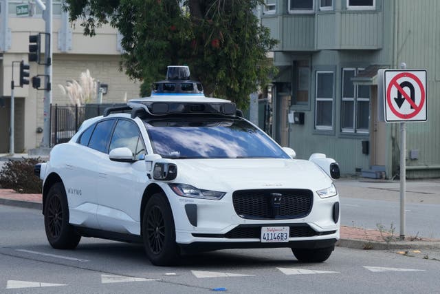 REINO UNIDO WAYMO