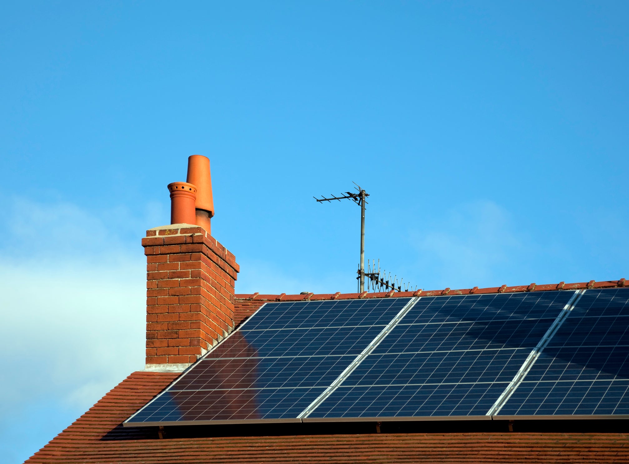 independent.co.uk - Jeff Meyer - How much electricity can a solar panel generate for your home?