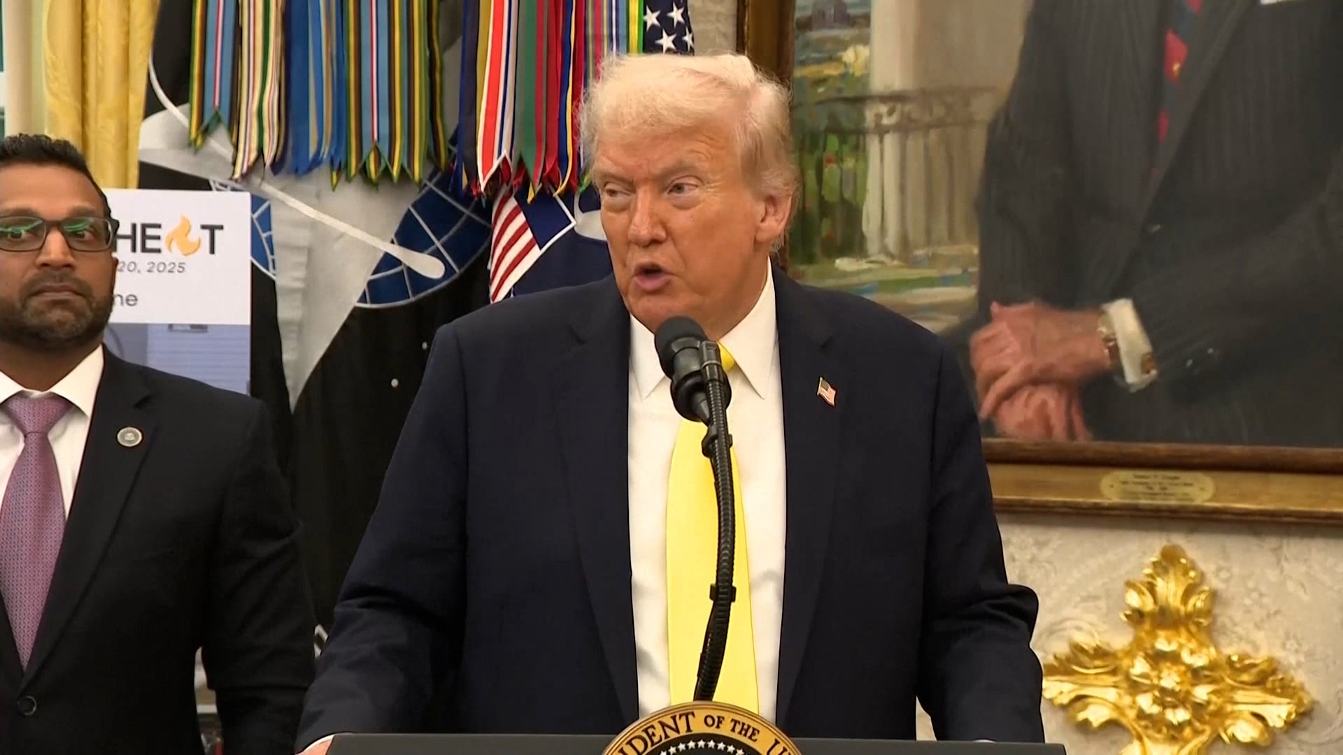 <p>Trump refuses to answer if he's authorized the CIA to ‘take out’ Venezuelan leader</p>