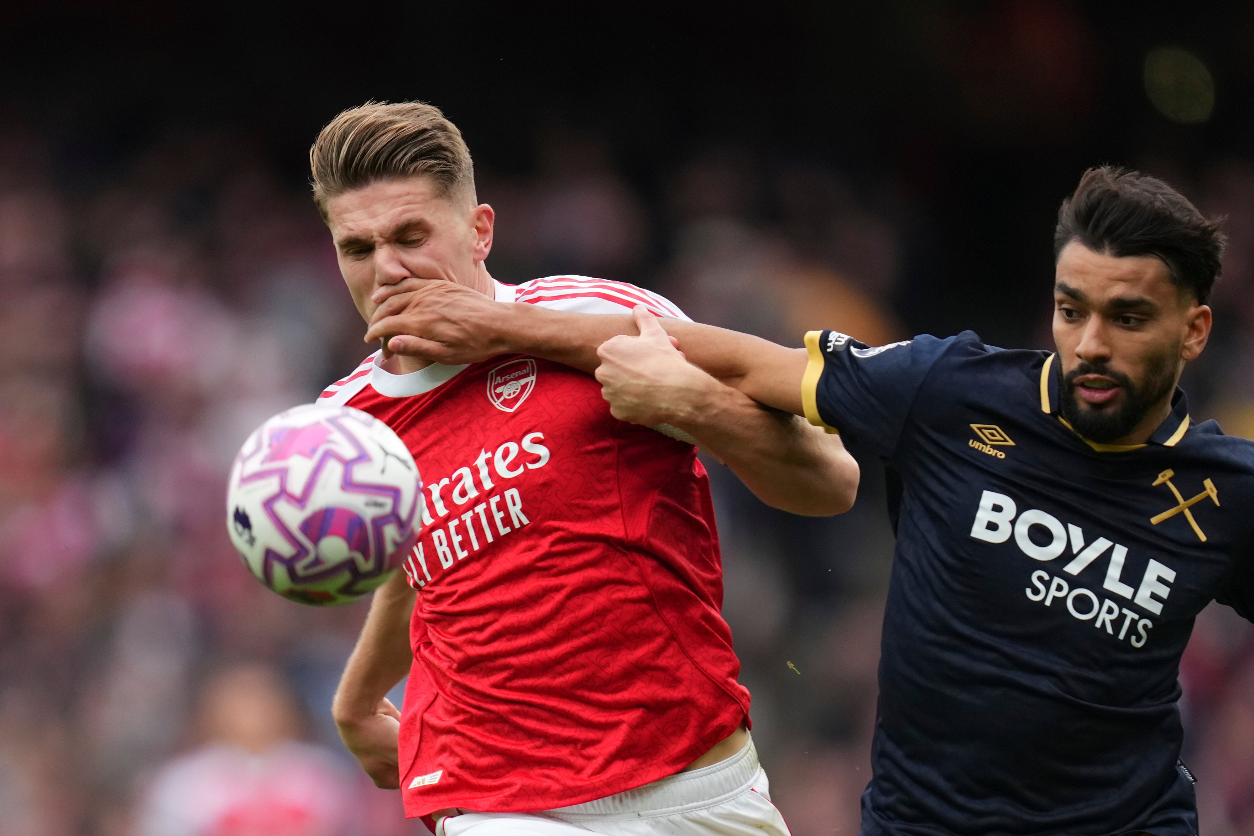 INGLATERRA-TÁCTICAS ANTICUADAS