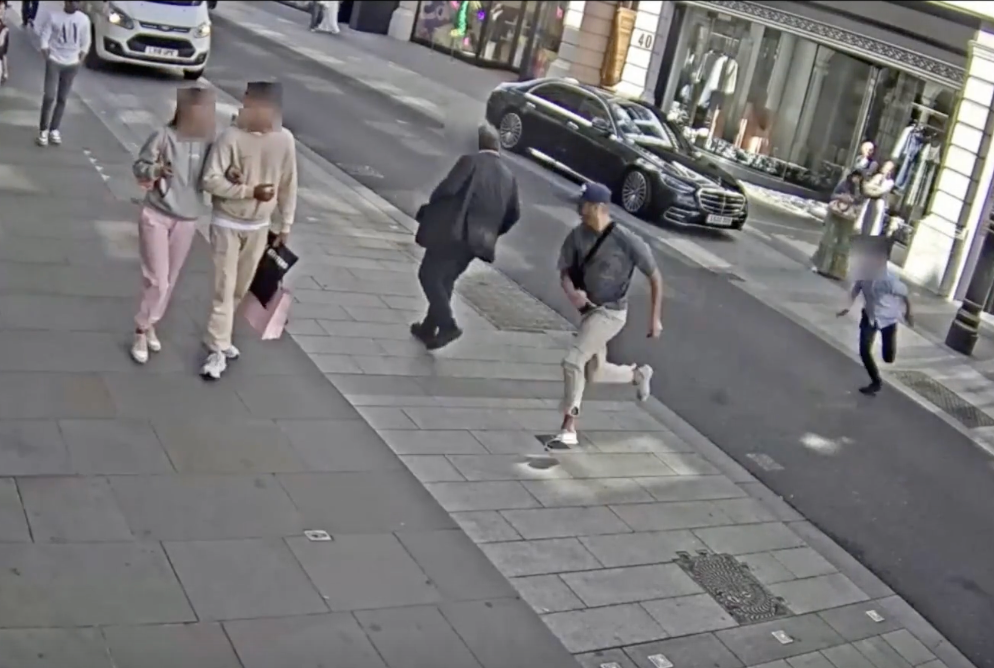 <p>Prolific luxury watch ripper helps swipe £65k garment from man in Mayfair</p>