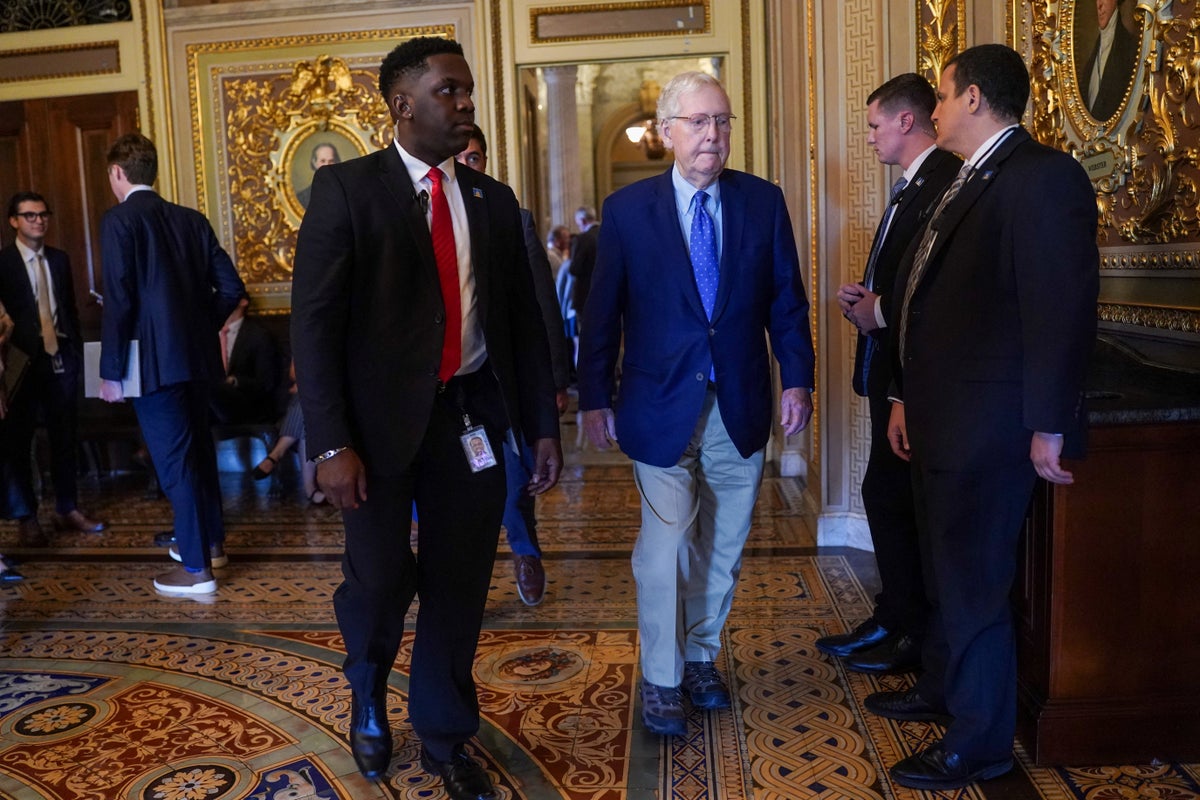 Mitch McConnell, 83, falls while walking through Capitol, sparking new concerns about his health