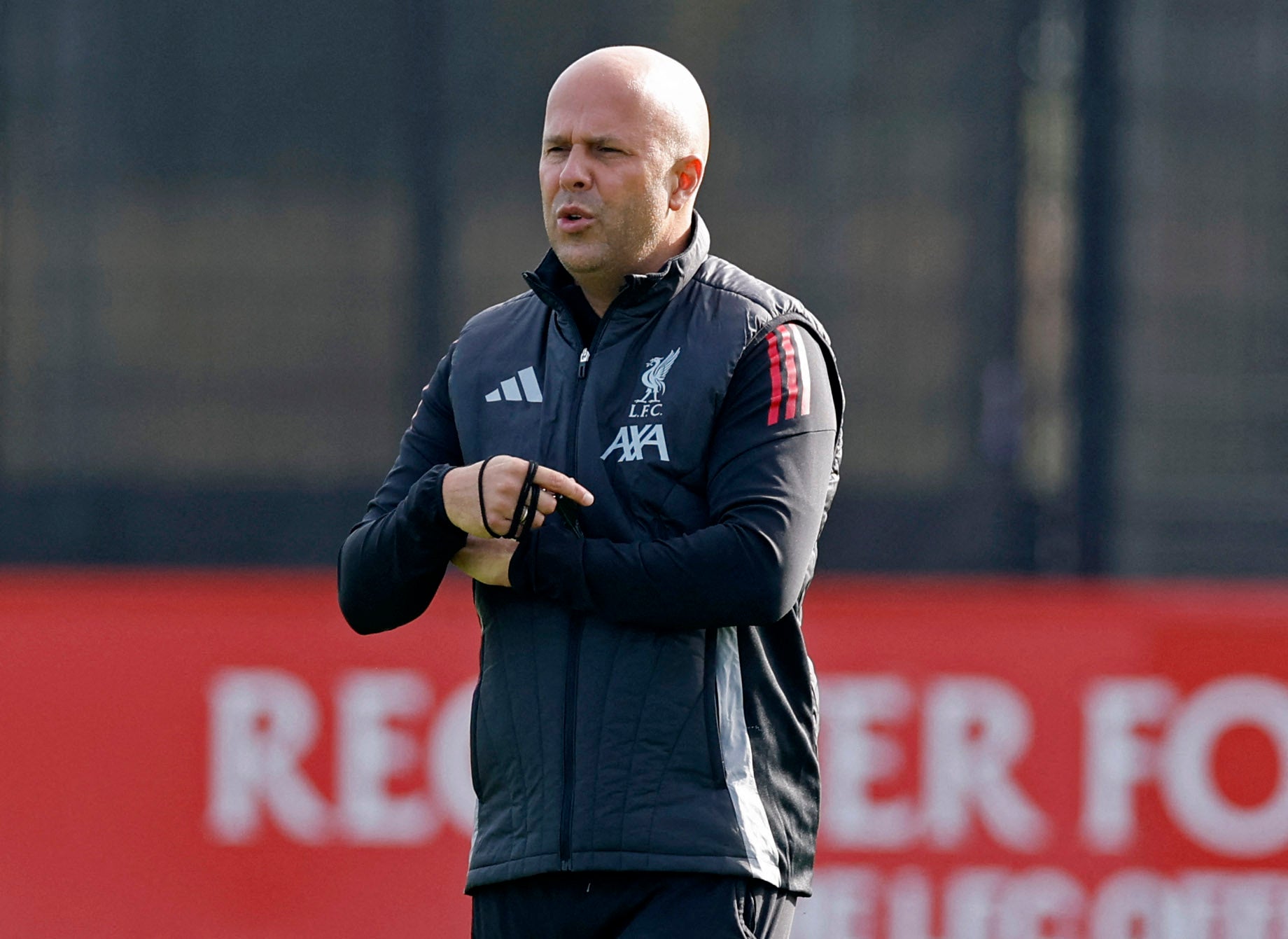 Liverpool manager Arne Slot oversees training