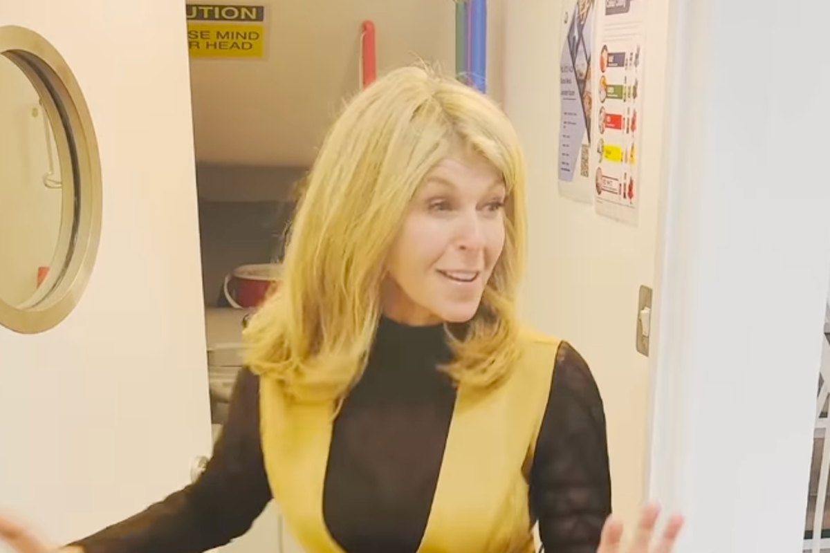 Kate Garraway shares brilliant response to Alan Carr’s savage dig on Celebrity Traitors Kate Garraway shares brilliant response to Alan Carr’s savage dig on Celebrity Traitors