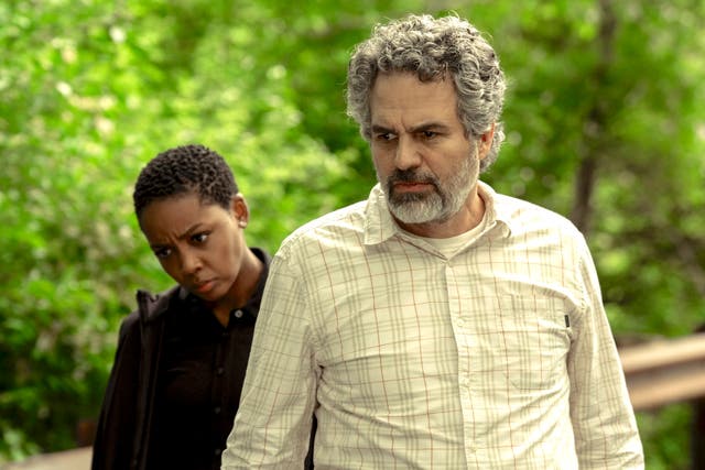 <p>Mark Ruffalo and Thuso Mbedu in 'Task'</p>