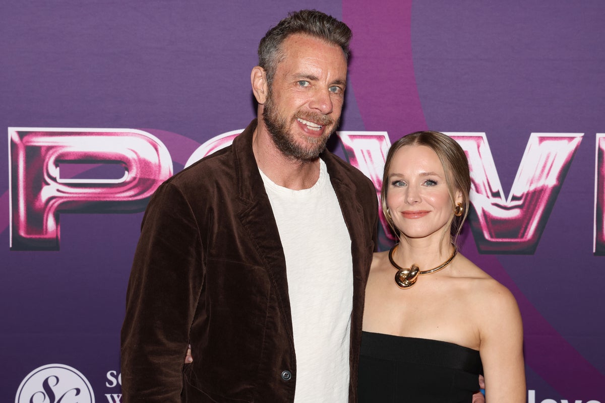 Kristen Bell faces backlash over ‘tone deaf’ anniversary post for husband Dax Shepard Kristen Bell faces backlash over ‘tone deaf’ anniversary post for husband Dax Shepard