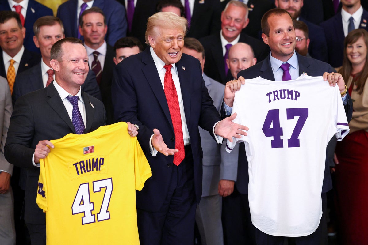 Trump Plans $250M White House Ballroom Expansion Spark Controversy