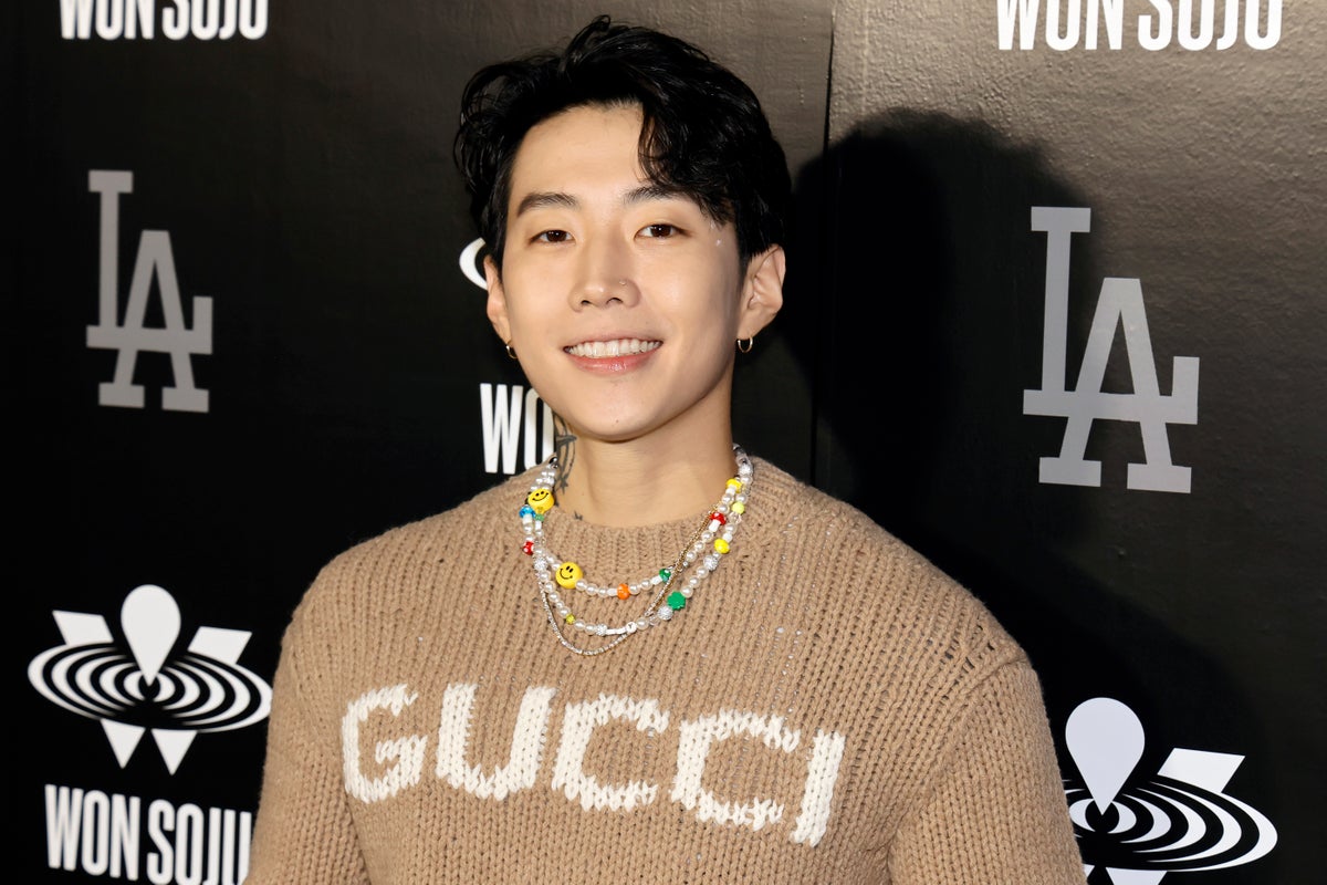 K-pop star apologises after performing ‘inappropriate’ song at celebrity breast cancer awareness event