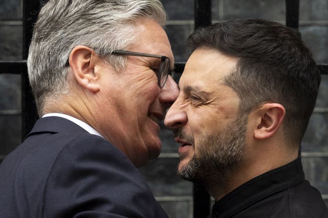 Prime Minister Sir Keir Starmer welcomes Ukrainian President Volodymyr Zelensky to number 10 Downing Street, ahead of a meeting. Picture date: Thursday August 14, 2025.