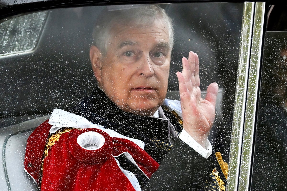 Prince Andrew latest: Andrew told to leave public life for ever after embarrassing royal family