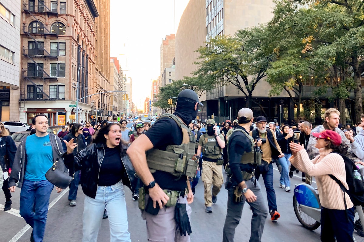 ICE raids NYC’s Canal Street vendors following complaint from MAGA influencer: ‘Check this corner out’