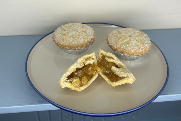 best mince pies indybest review Waitrose golden mince pies with limoncello