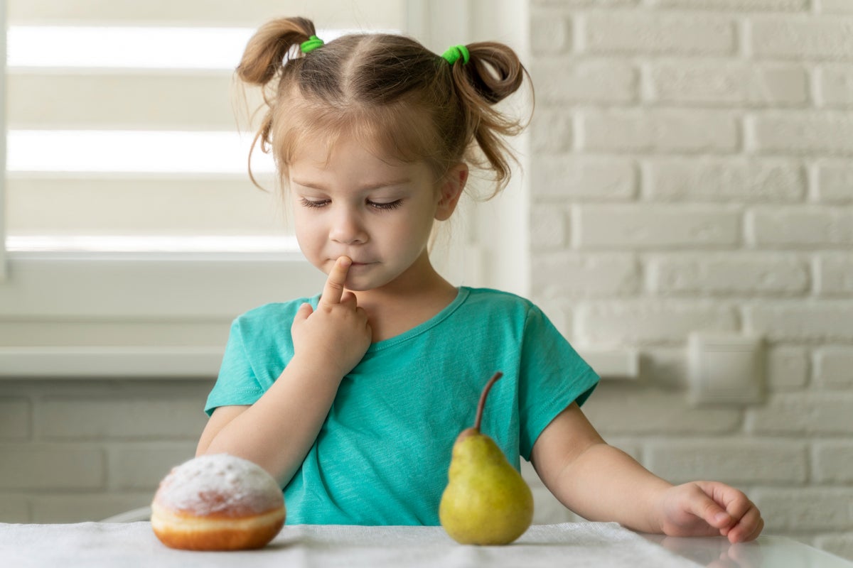 Reducing suga rin your child’s diet can benefit their adult heart health Reducing suga rin your child’s diet can benefit their adult heart health