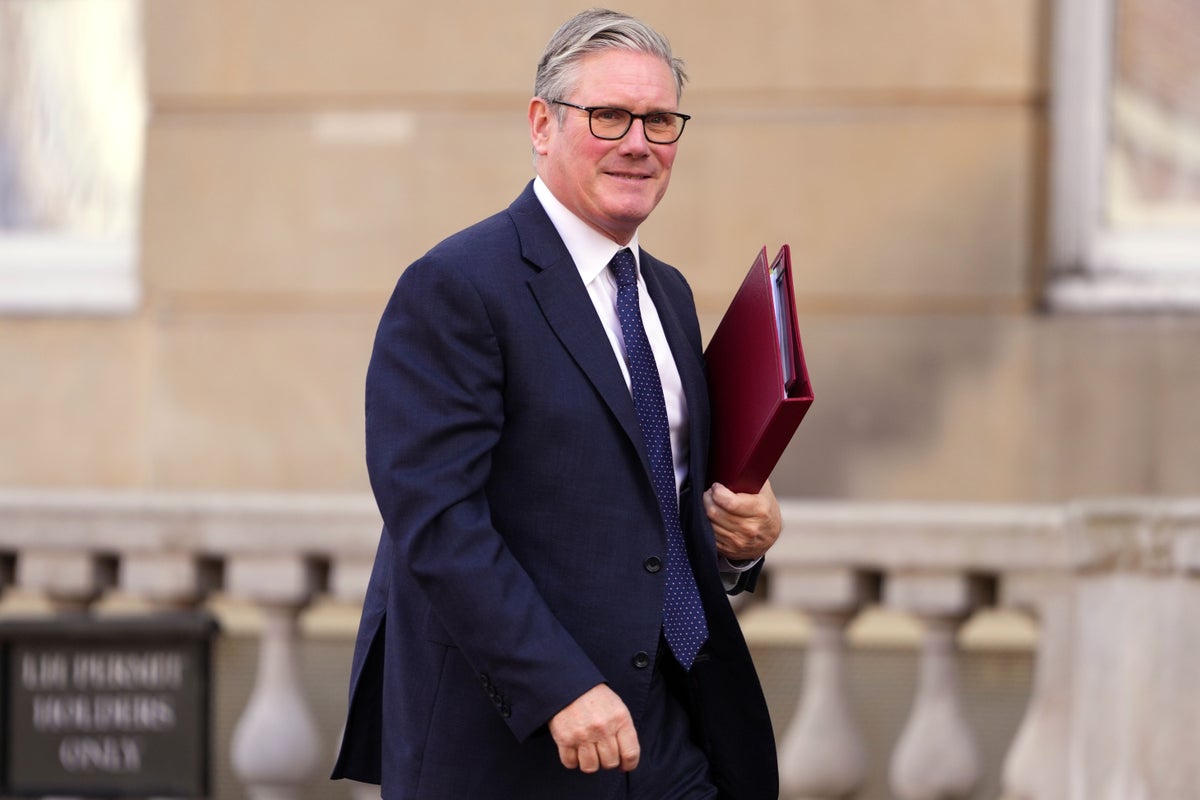 No 10 denies reports Starmer is preparing to miss 2030 clean energy target